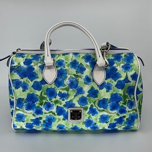 Dooney & Bourke Bag
